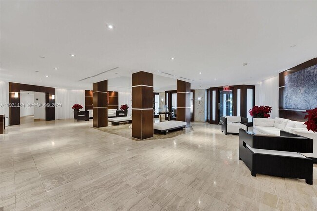 Building Photo - 2451 Brickell Ave