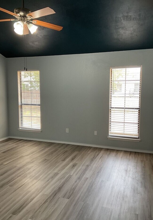 Building Photo - COMING SOON!