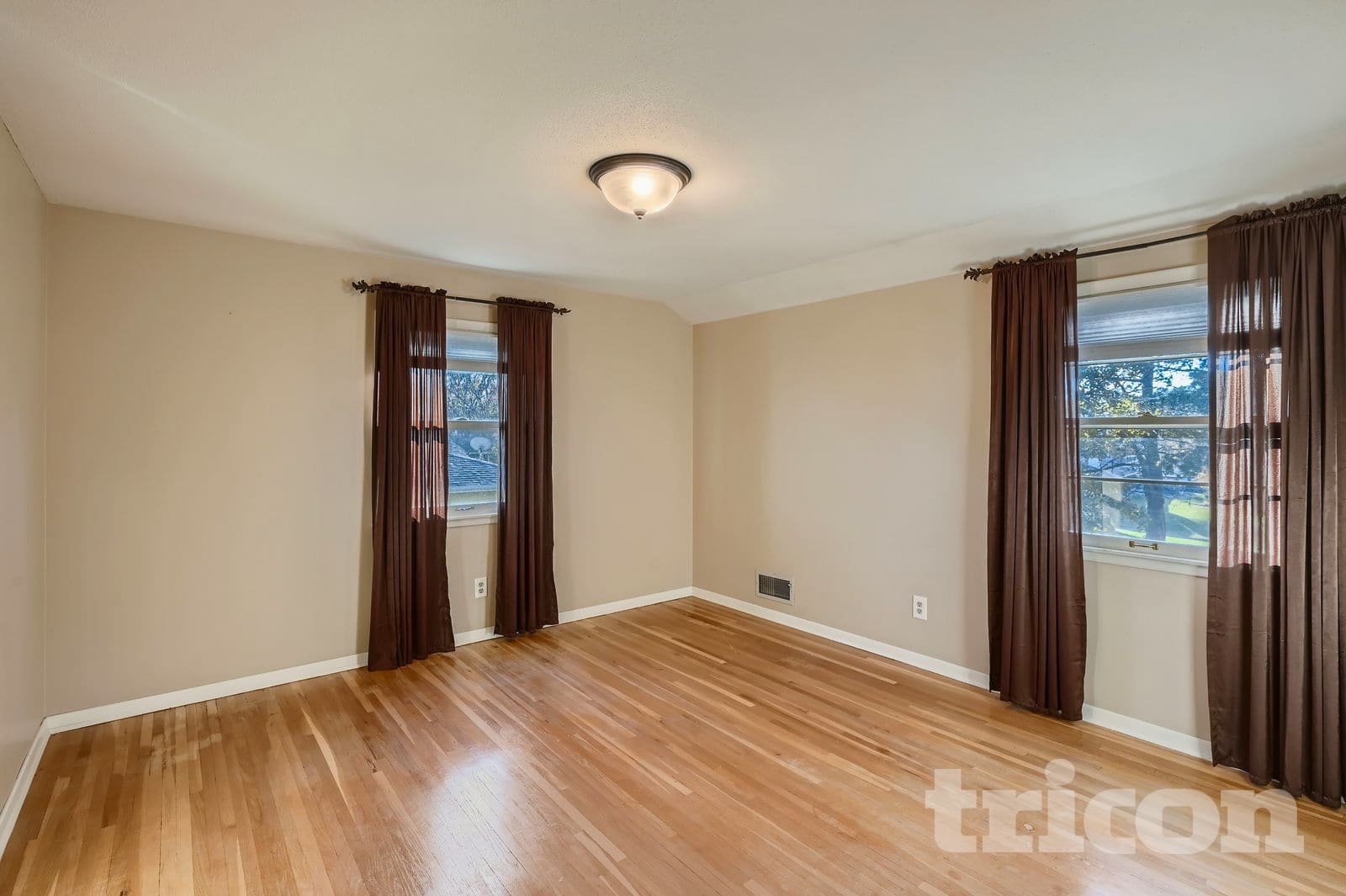 Building Photo - 13408 Colfax Ave S