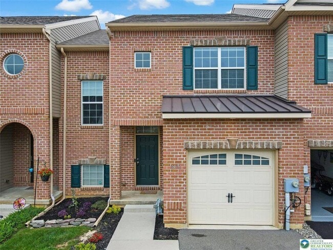 Primary Photo - 4492 Cottonwood Dr