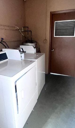 Building Photo - 6715 W 26th Dr