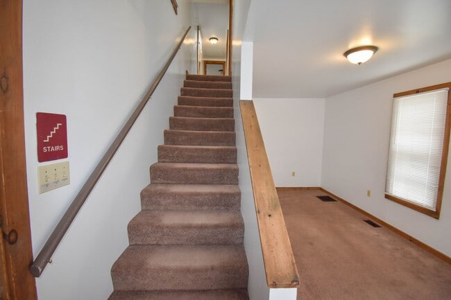 Building Photo - *** PENDING   APPLICATION ***