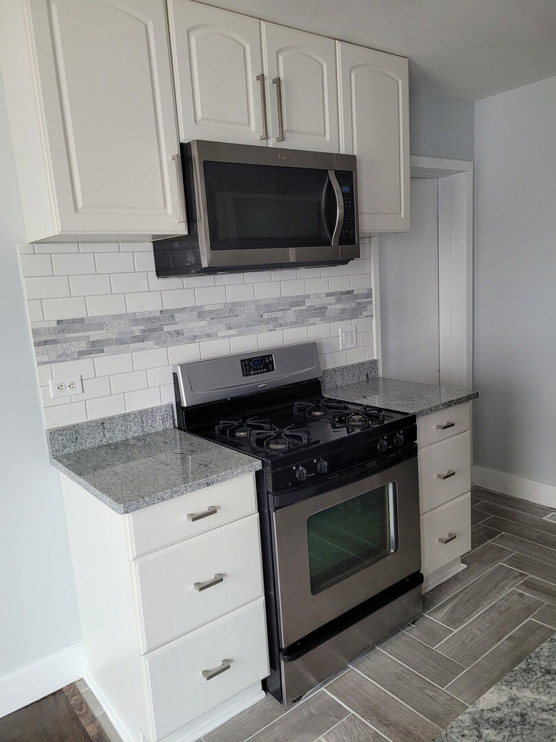 Building Photo - 362 Farmingdale Cir