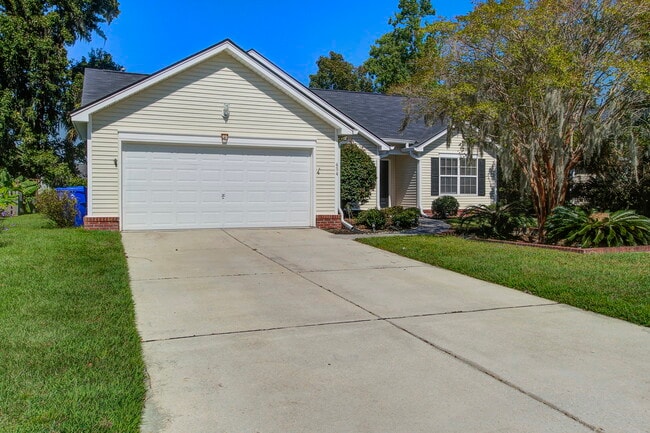 Building Photo - 454 Hainesworth Dr