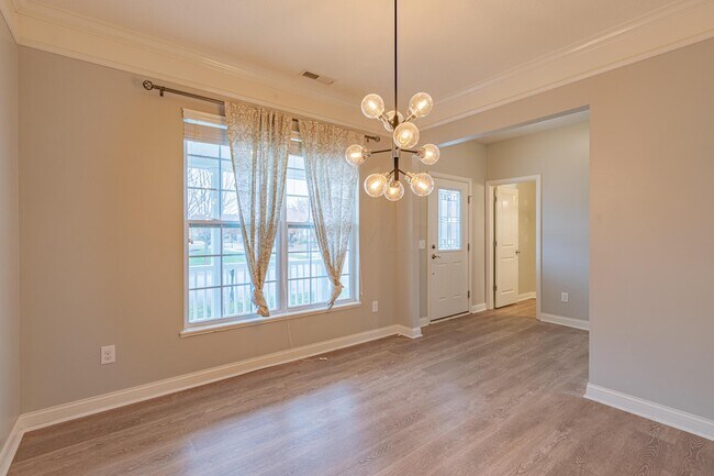 Building Photo - 6003 Bell Classic Dr