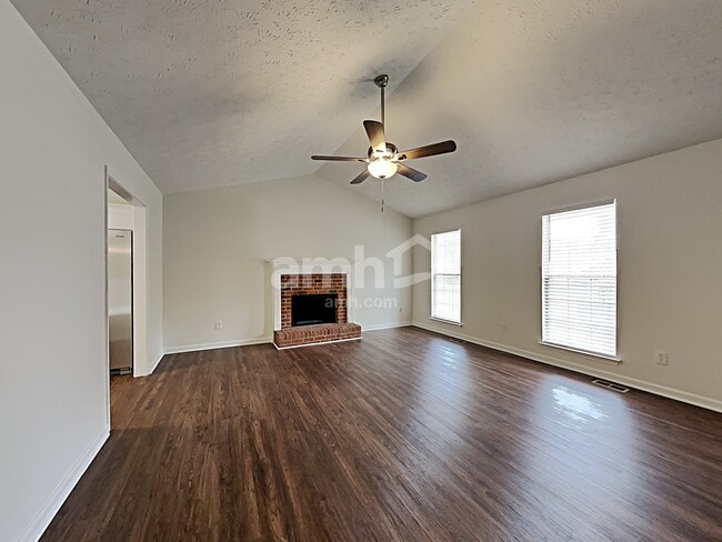 Building Photo - 3342 Mooring Dr