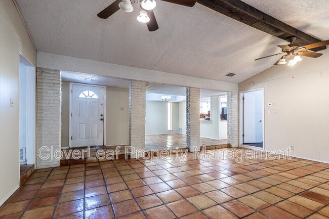 Building Photo - 13006 El Marro St