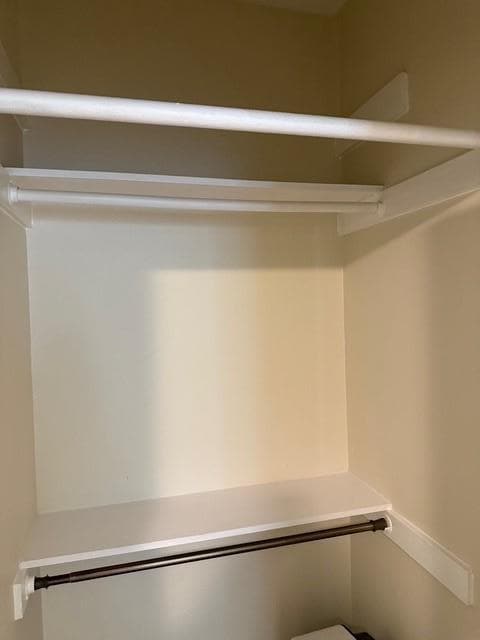 Building Photo - 4409 W Guadalupe St