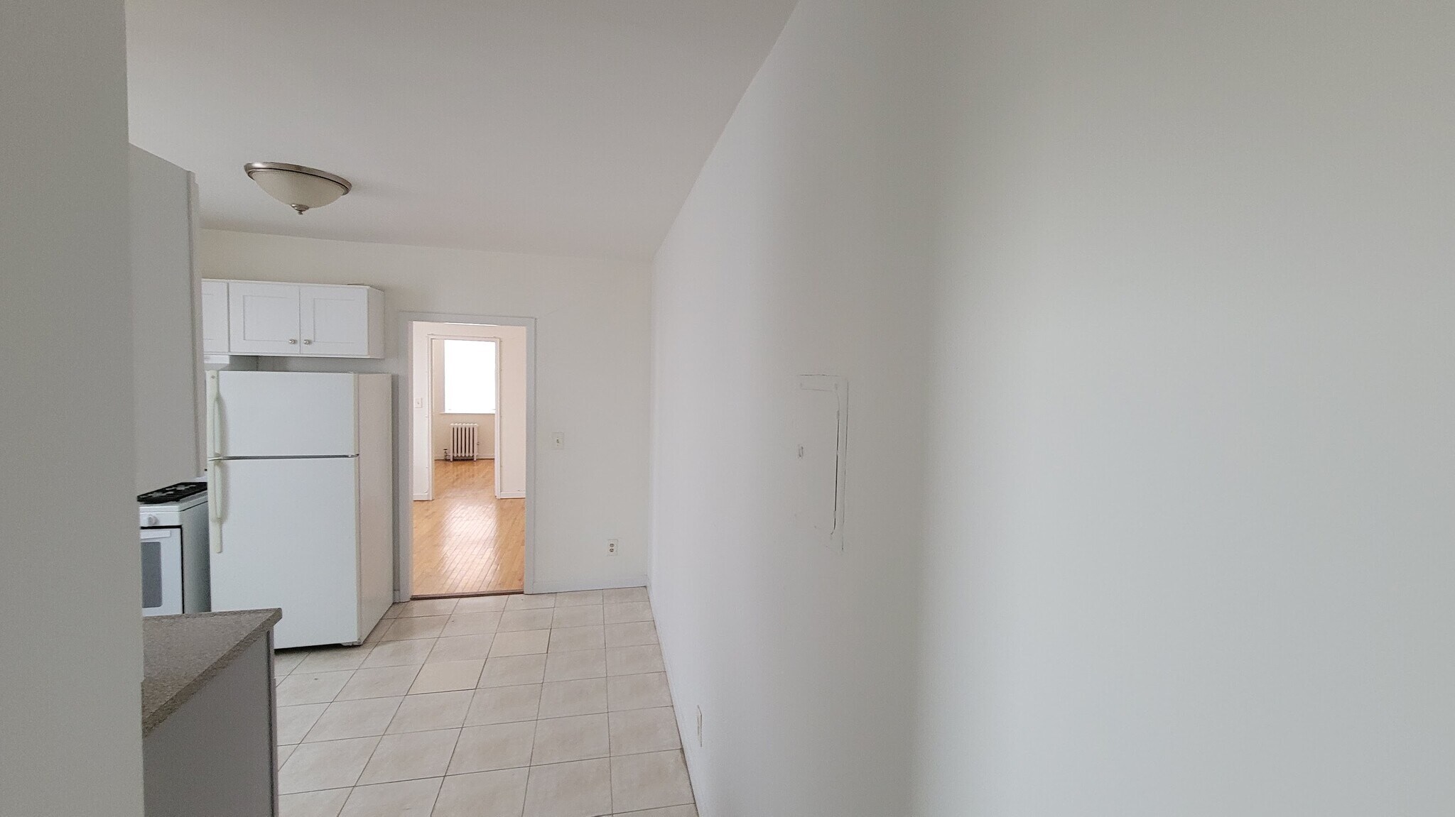 Building Photo - 31 67th St