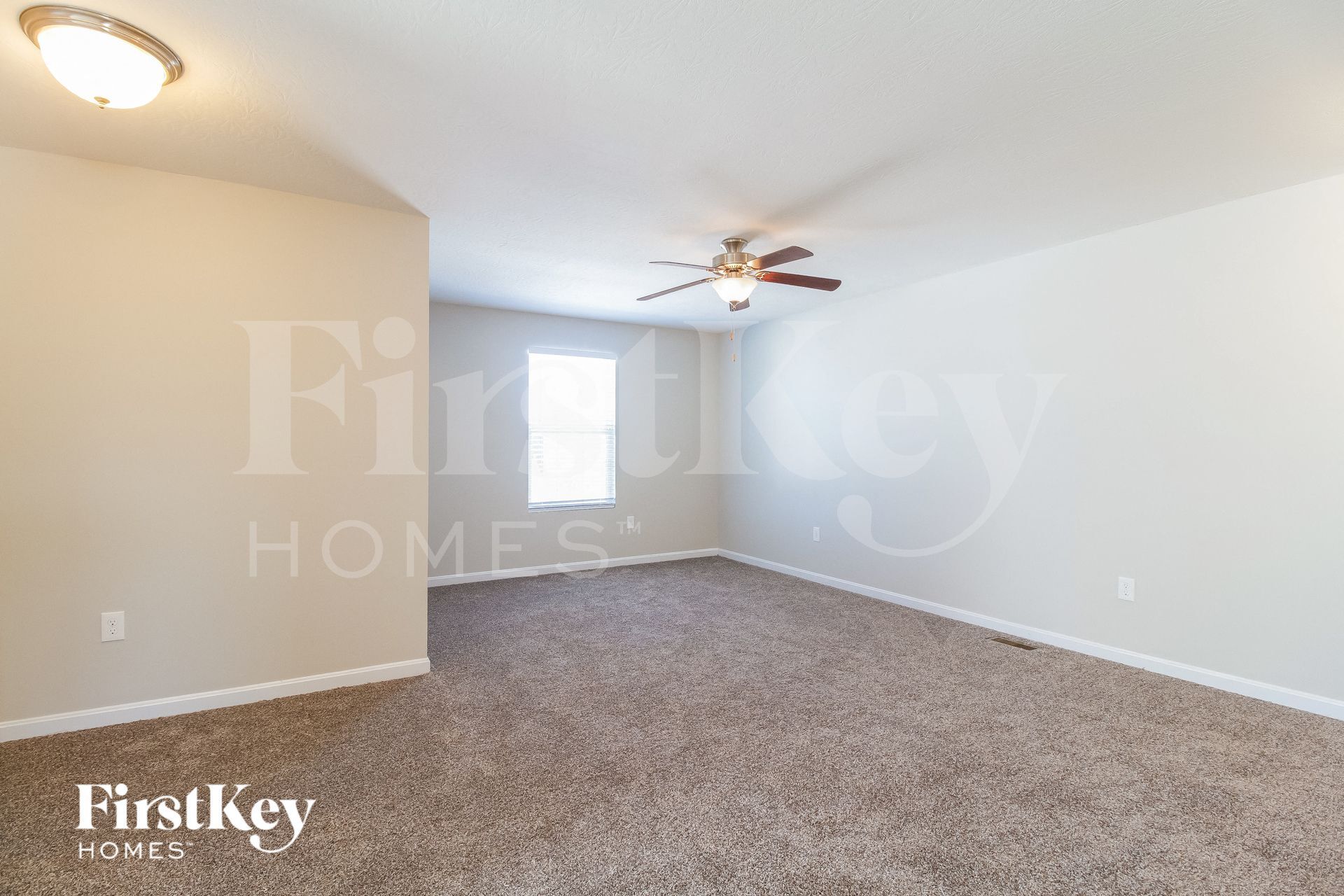 Building Photo - 2131 Picketside Dr