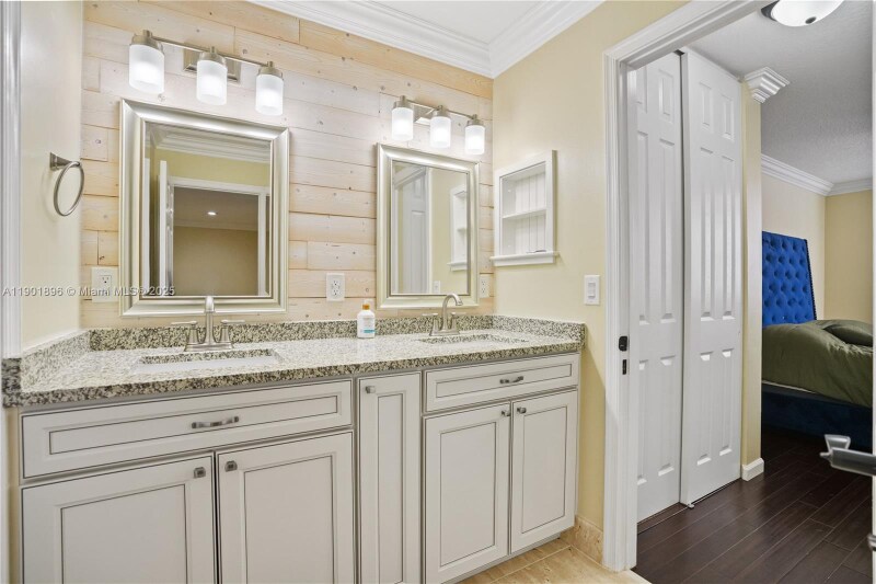 Building Photo - 15674 SW 53rd Ct