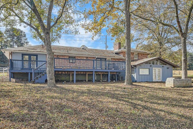 Building Photo - 3016 Loganville Hwy SW