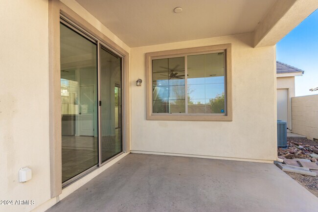 Building Photo - 15315 W Wethersfield Rd