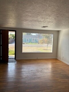Building Photo - 2285 Oakway Terrace
