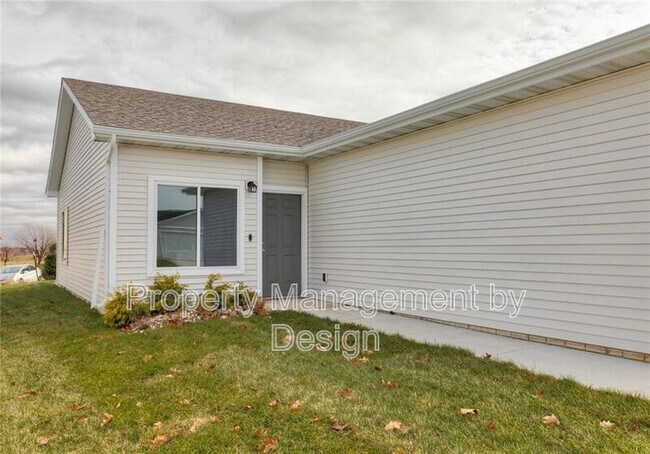 Building Photo - 2326 Legacy Dr