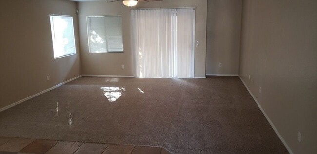 Building Photo - 2434 S 83rd Dr