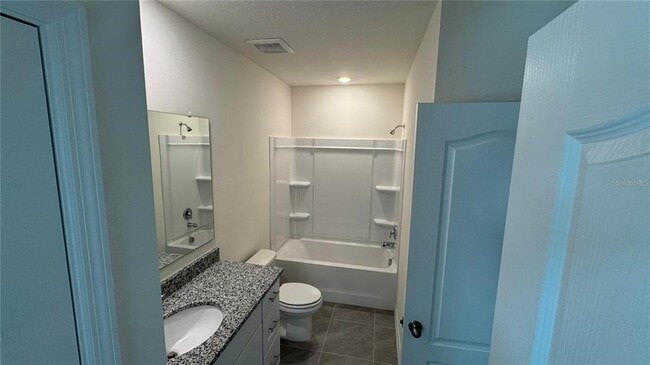 Building Photo - 1446 Isleta Lp