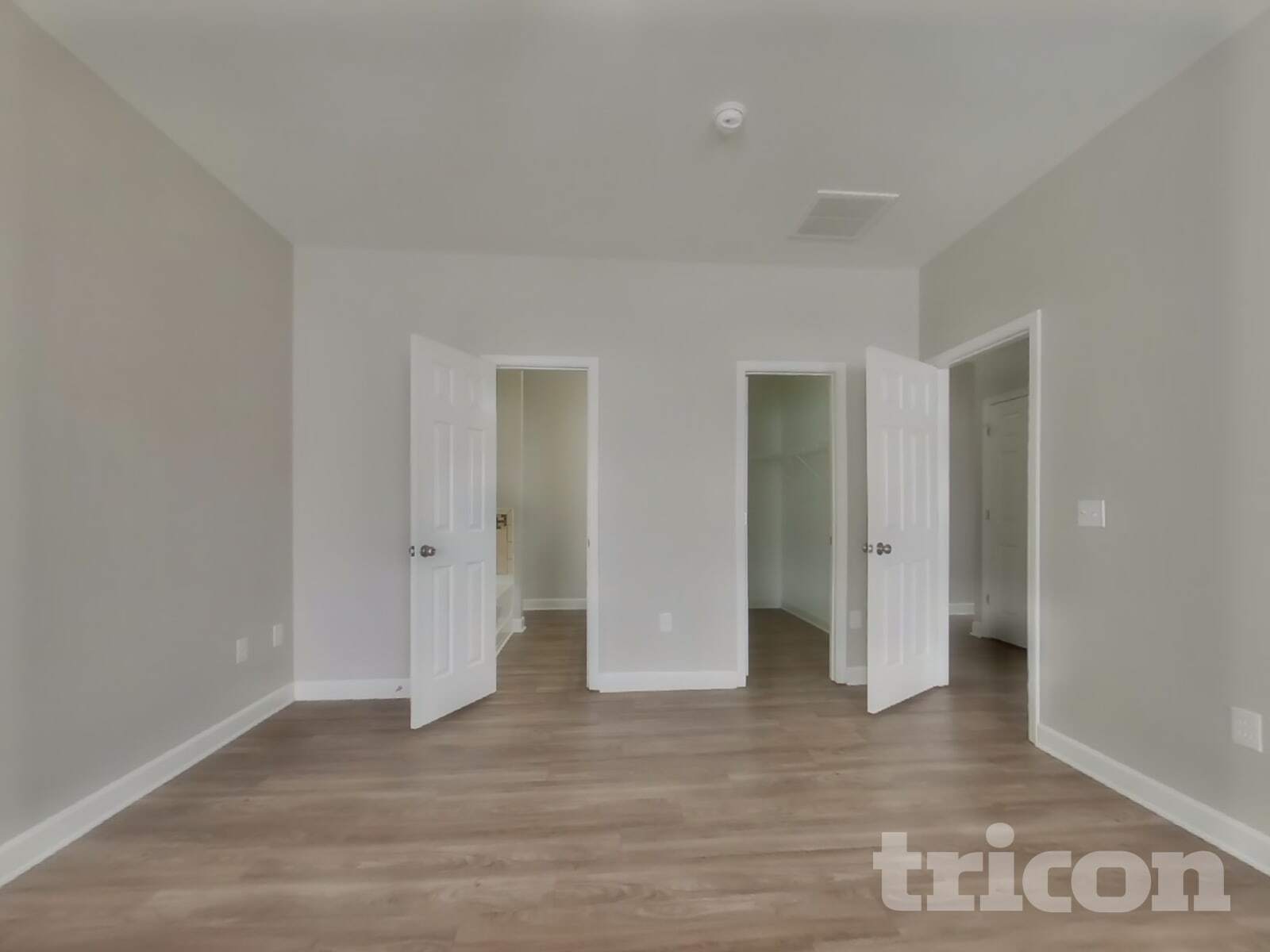 Building Photo - 8326 Knapp Ct