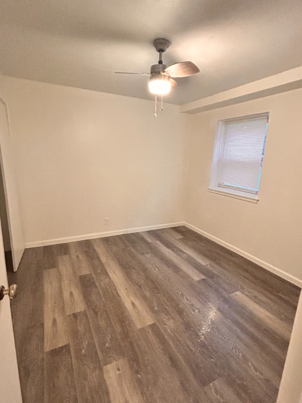 Building Photo - 3034 S Moreland Blvd