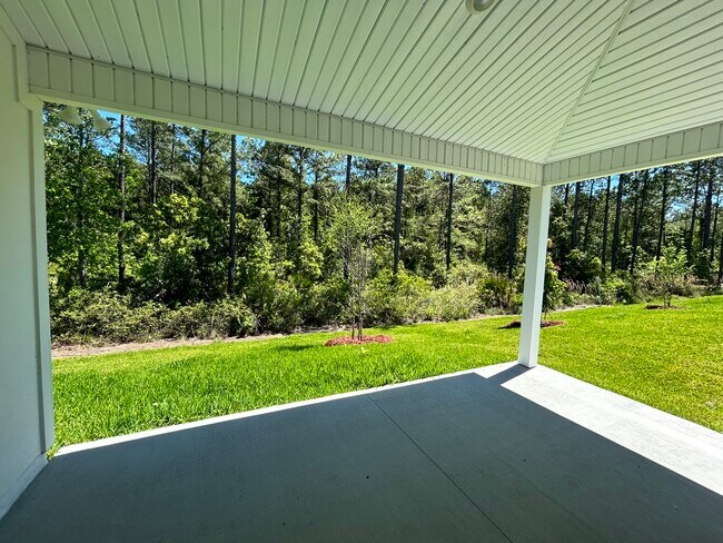 Building Photo - 106 Zancara St