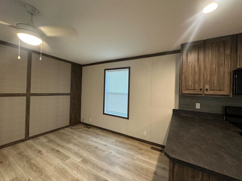 Building Photo - 76 E U.S. Hwy 6