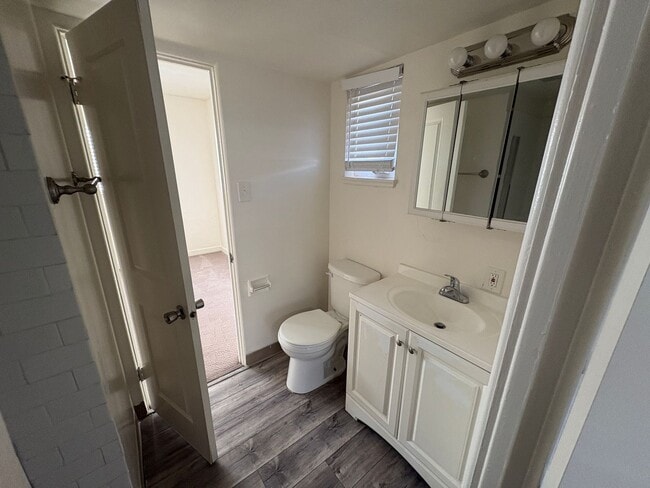 Building Photo - $1000 off first months rent!!  Spacious 4 bedroom 2 bath house with large backyard!