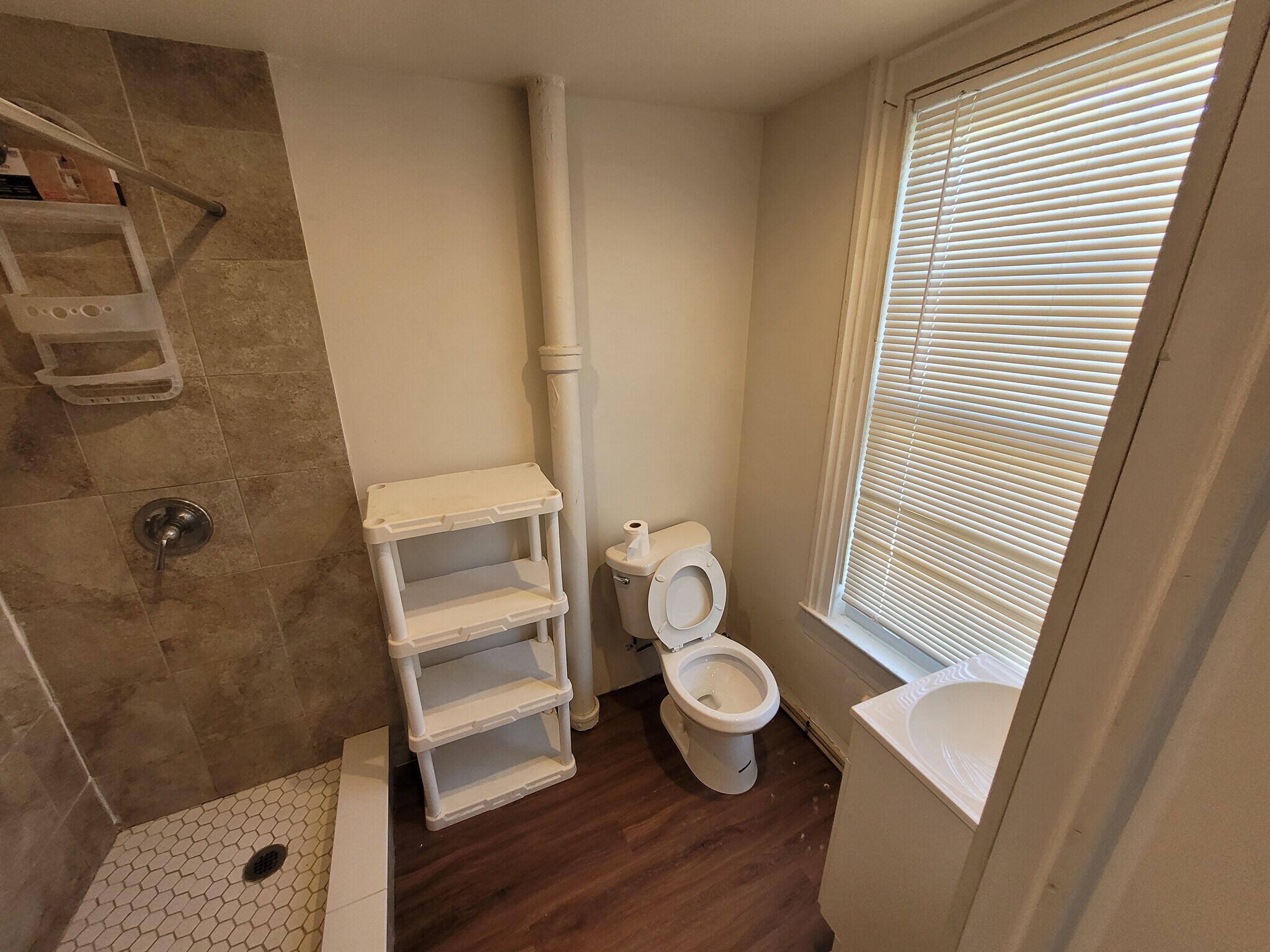 2nd Floor Bath #2 - 65 Center St