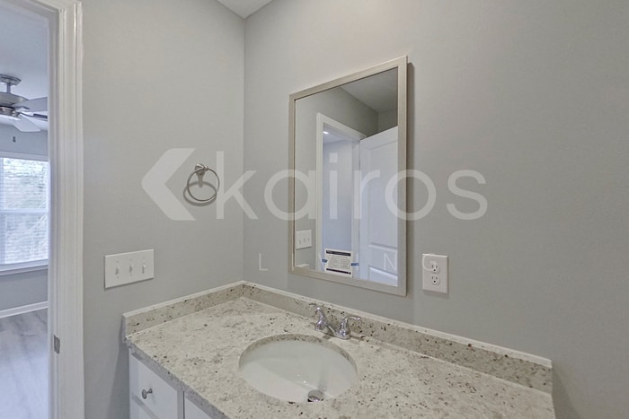 Building Photo - 342 Angela St