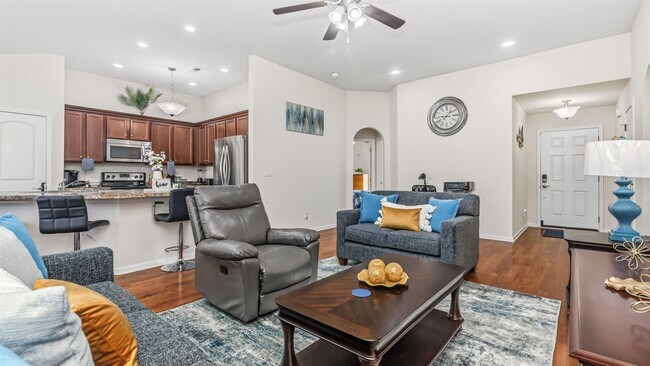 Building Photo - 2801 McDougall Dr