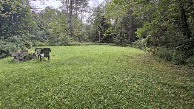 Building Photo - Spacious 4BR Single-Family Home with Fire Pit, Chicken Coop & 2-Car Garage!