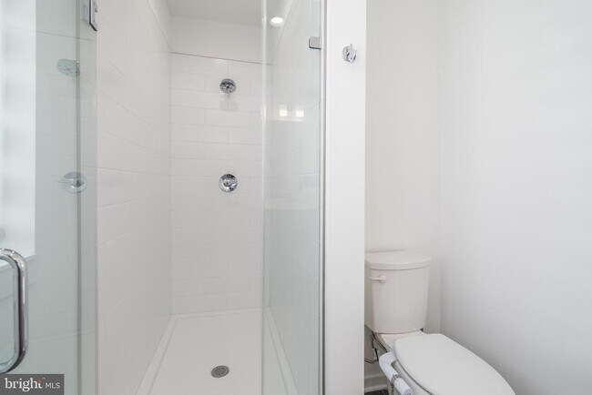 Building Photo - 3101 Riseview Ln