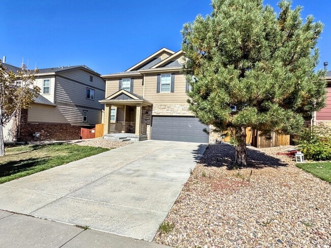 Building Photo - 24977 E Lake Dr
