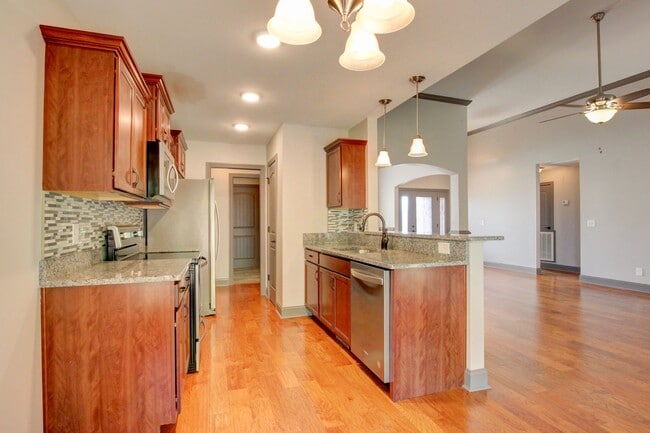 Building Photo - Sango Special.  Exit 11 Special