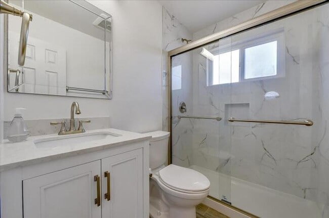 Building Photo - 3360 Warburton Ave