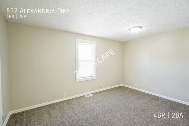 Building Photo - 532 Alexandria Pike