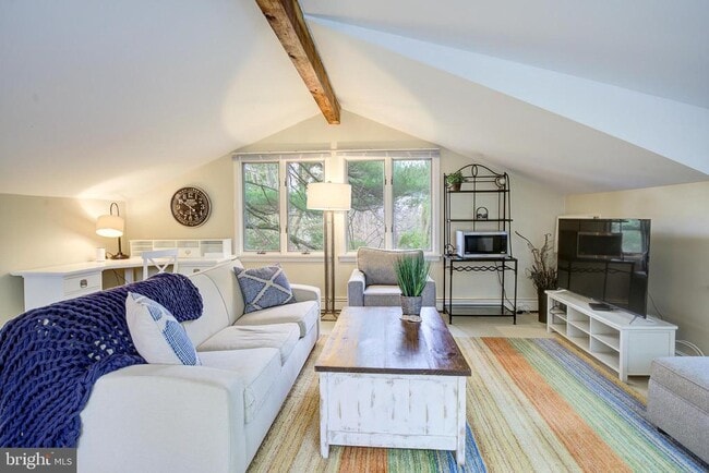 Building Photo - 34 Heather Ln