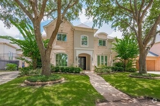 Building Photo - 11826 Legend Manor Dr