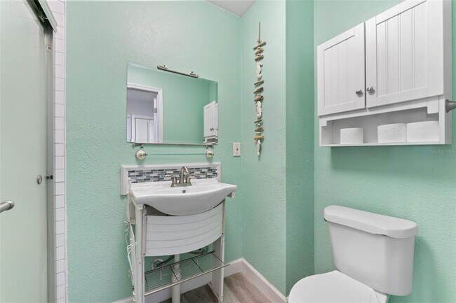 Building Photo - 13514 Garris Dr