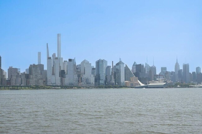 Building Photo - 375 Kingston Ct