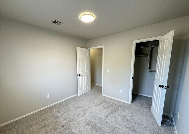 Building Photo - 7030 Elk Canyon Rd