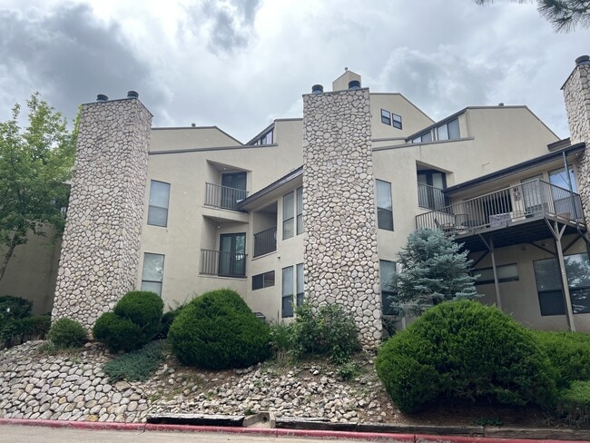 Building Photo - 26303 US-70