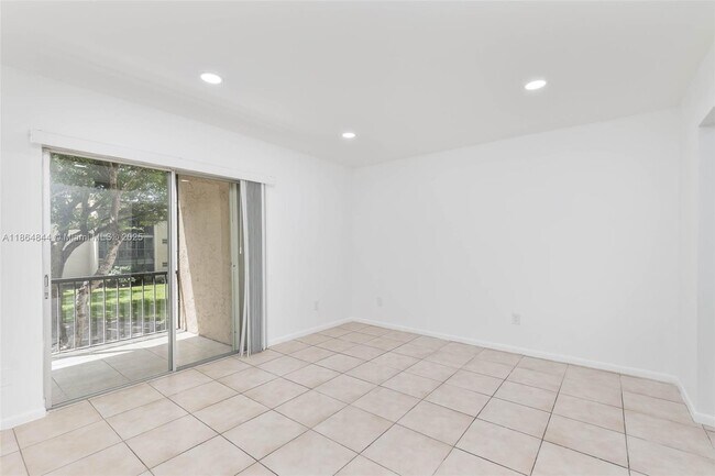 Building Photo - 8401 SW 107th Ave