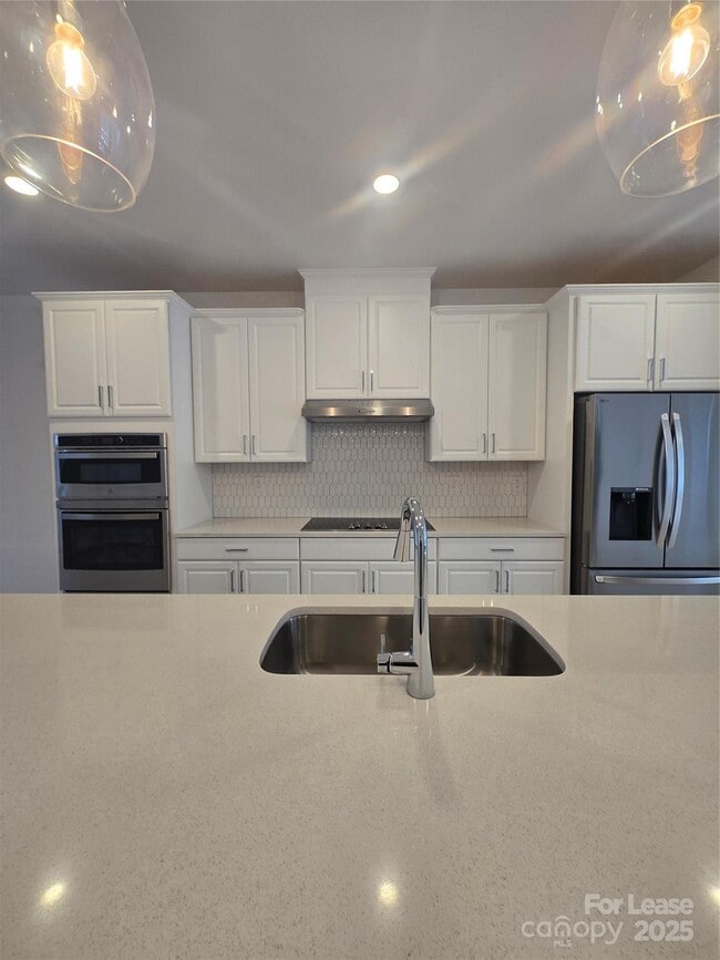 Building Photo - 3124 Stelfox St