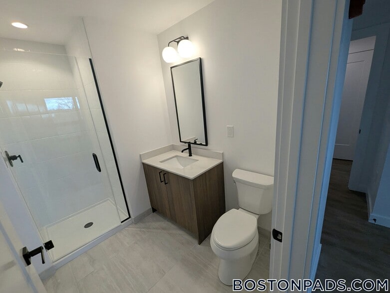 Building Photo - 199 Gardner St