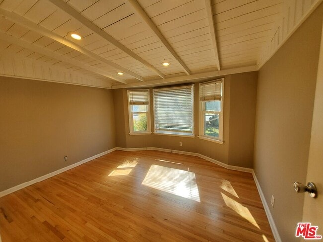 Building Photo - 11286 Hayter Ave