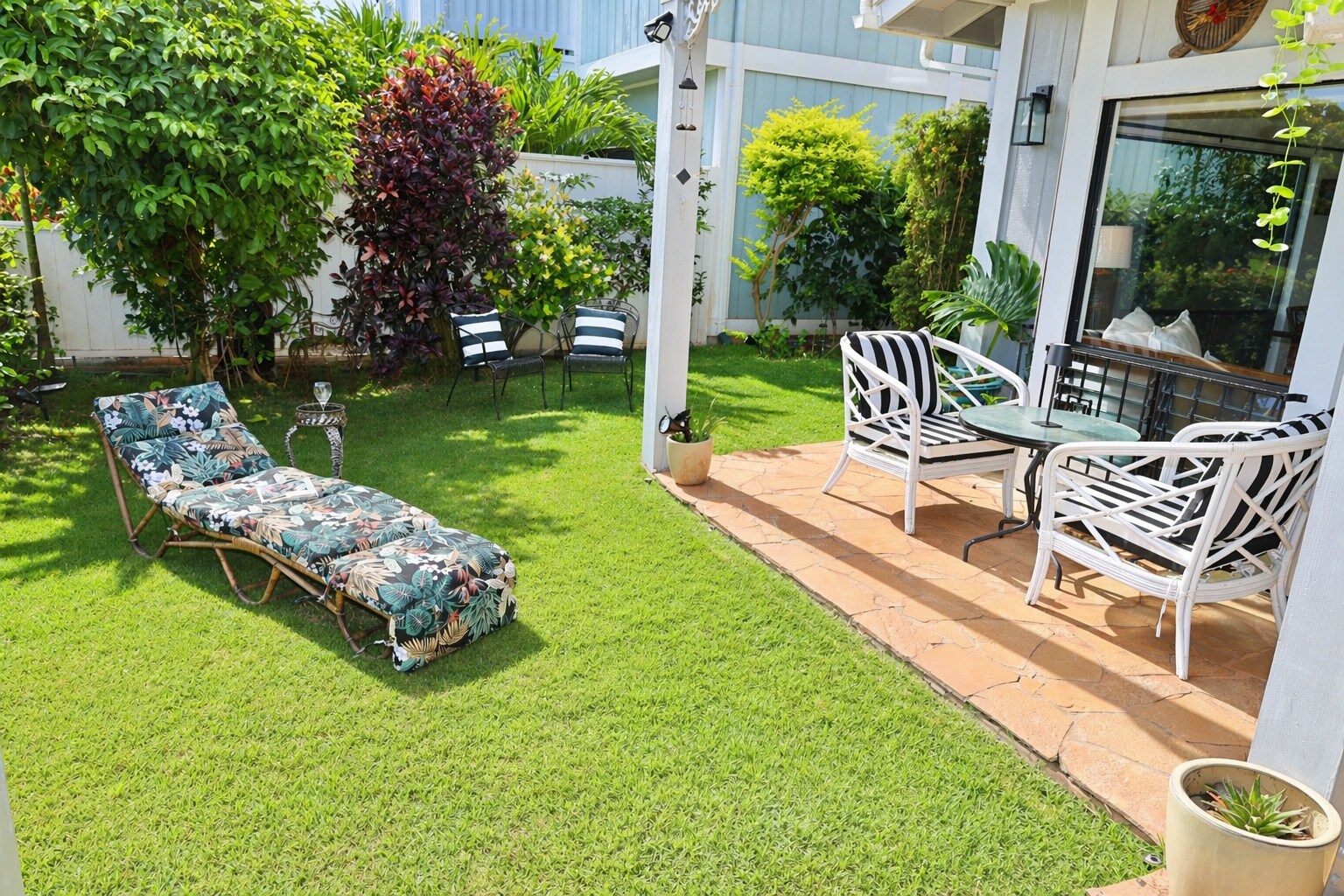 Building Photo - 310 Kipukai Pl