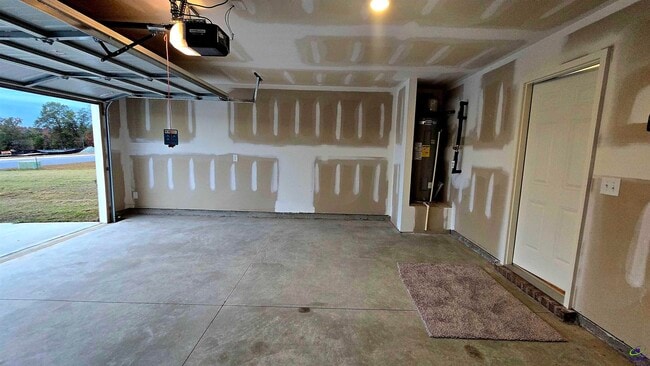 Building Photo - 502 Liberty Hall Dr