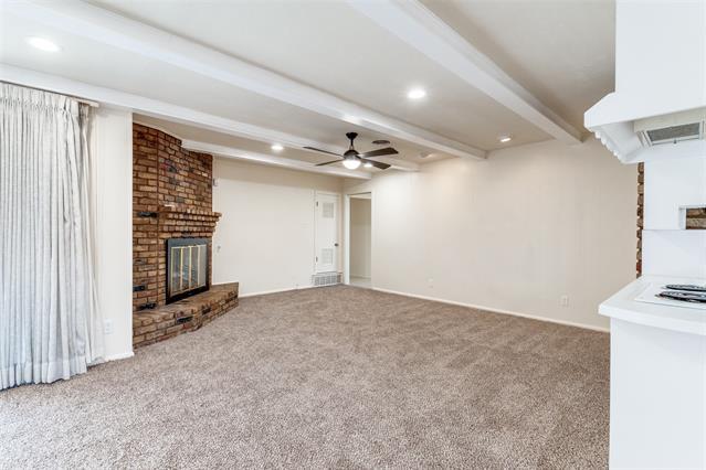 Building Photo - 6809 Yolanda Dr