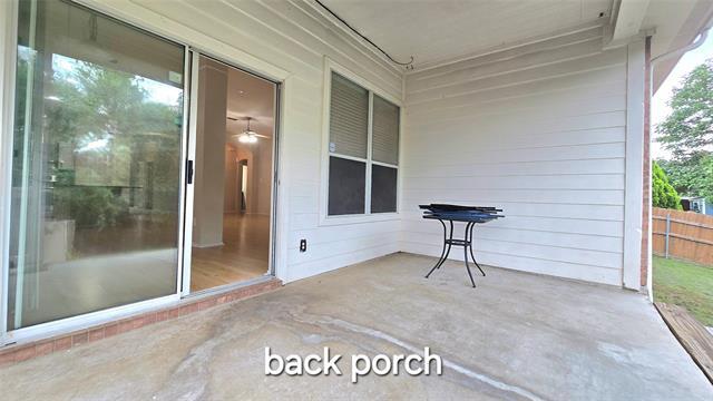 Building Photo - 4255 Fall Creek Dr