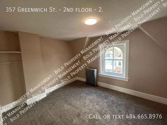 Building Photo - 357 W Greenwich St